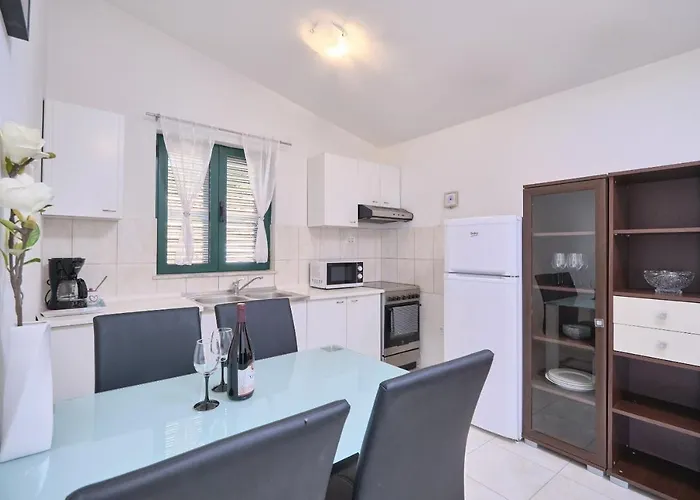 度假居 House Roza 珀德垂那